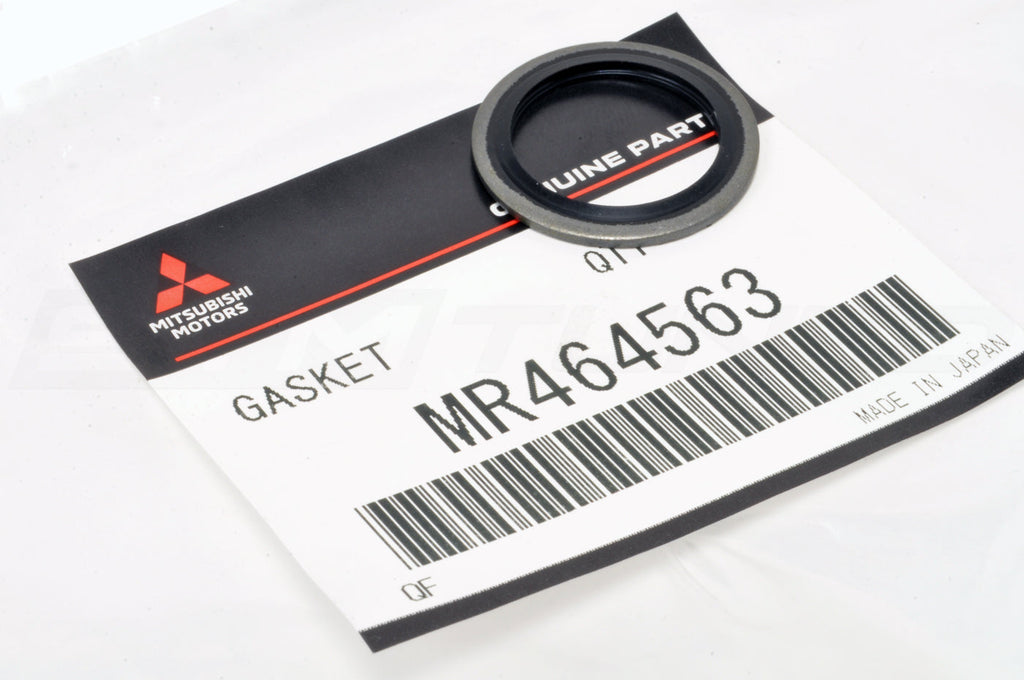 Mitsubishi OEM Engine Oil Cooler Line Seal for Evo 7/8/9/X (MR464563)