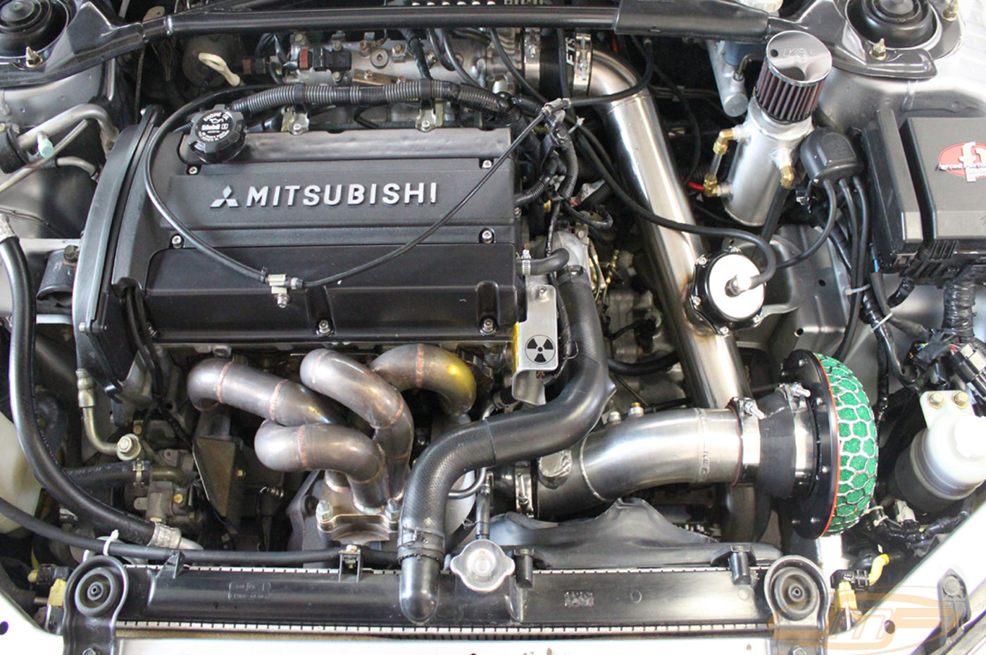 JMF Deluxe Engine Oil Catchcan (UN-DXCTCN)