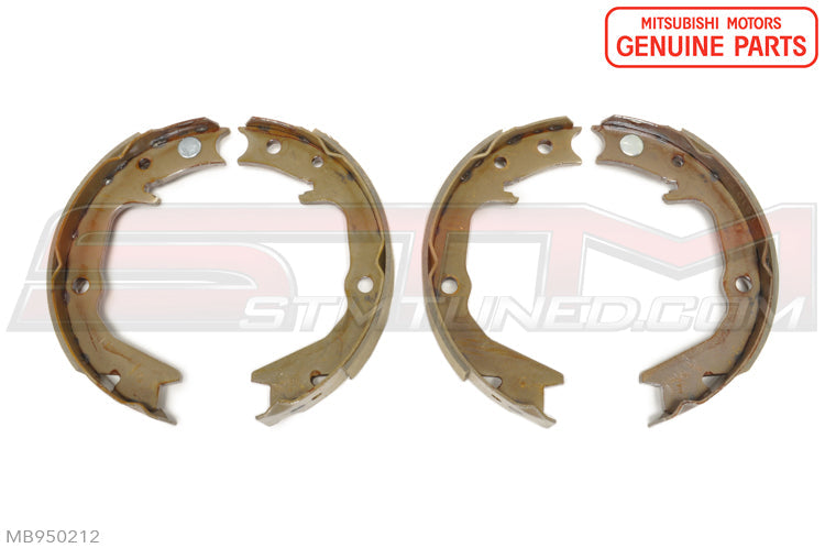 Mitsubishi Rear Parking E-Brake Shoes for Evo 4-9/2G/3000GT (MB950212)
